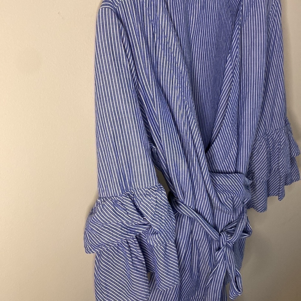 BEACH Lunch Lounge Collection Cotton Faux Wrap Shirt SzM Blue White Pin Stripe - Picture 5 of 16